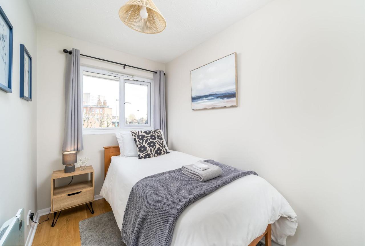 Homely And Stylish Bermondsey Apartment With Parking Londra Exterior foto